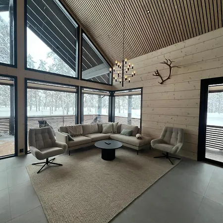 Liemu, Winter Season Included 2 Lift Tickets Villa *